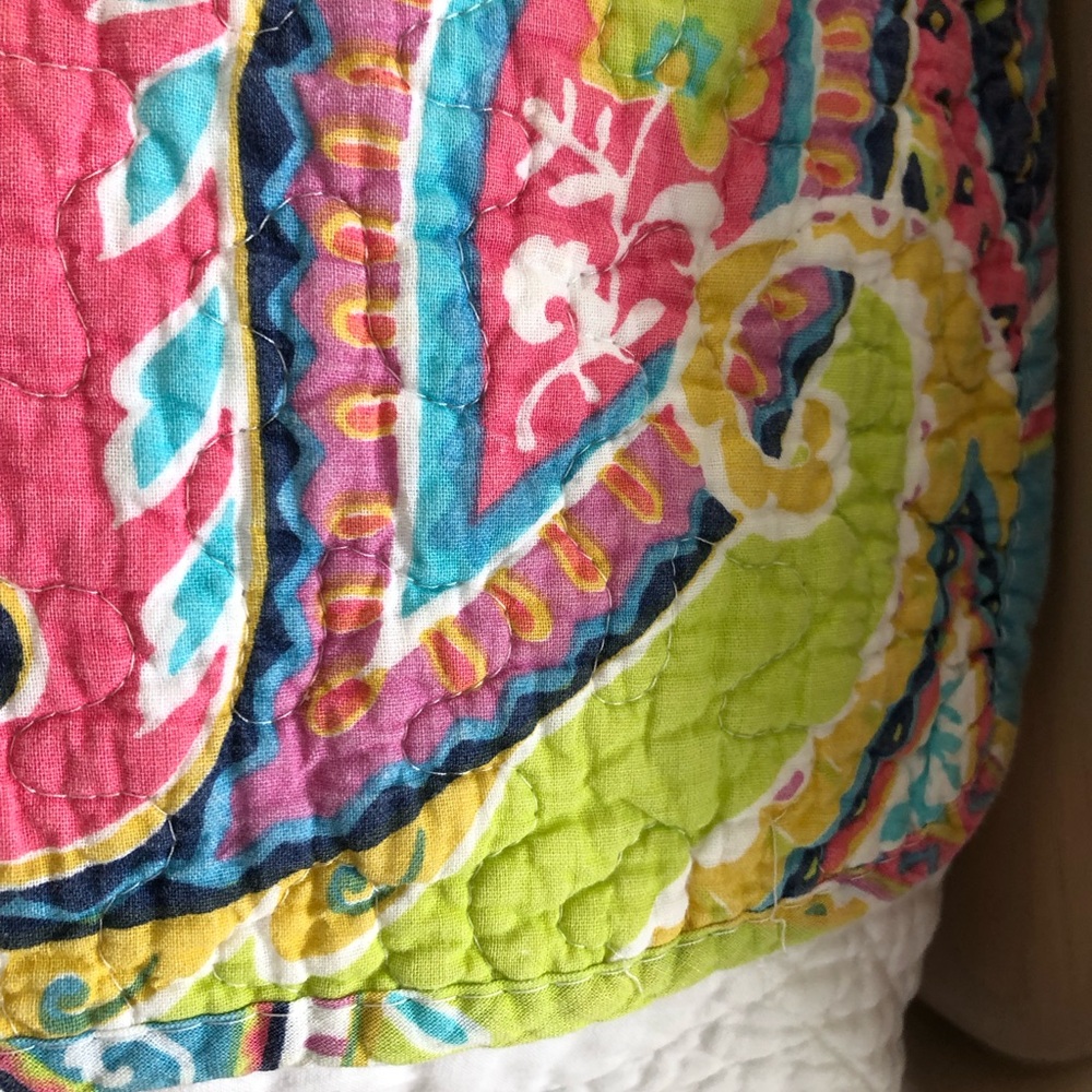 EUC Cotton Reversible Vibrant Paisley & Floral Multicolor Quilt - Picture 3 of 11